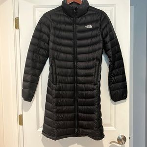 Woman’s North Face 700 Down Jacket
